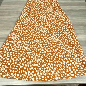 MIDI skirt from I JOAH size medium